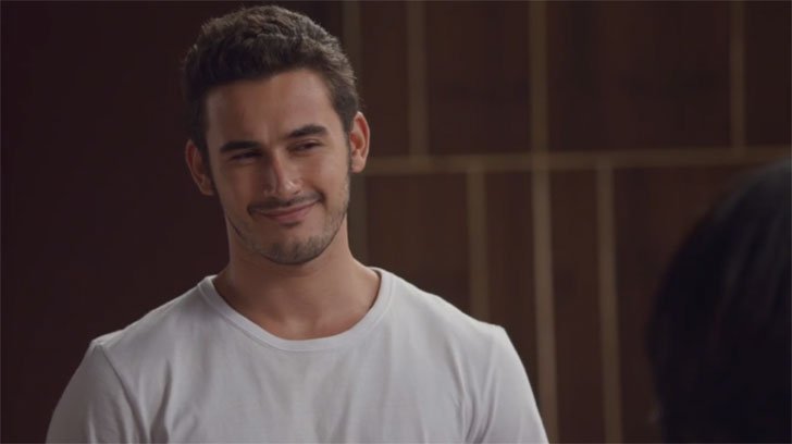 Foto em Elas por Elas: Giovanni investiga Míriam...