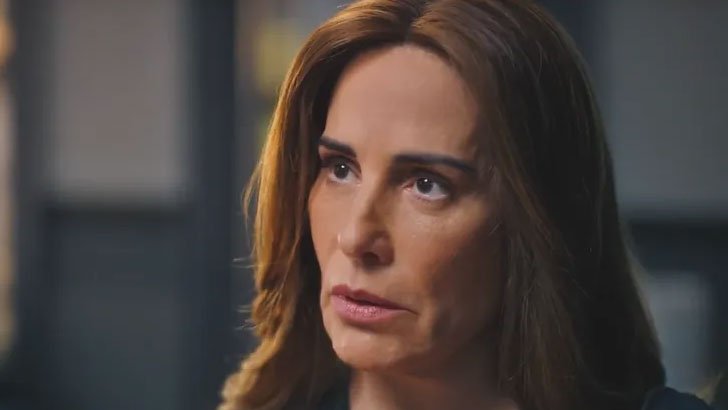 (Foto: TV Globo/Terra e Paixão) Foto em Terra e Paixão: Irene encomenda