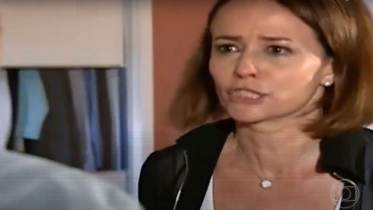 Foto em Paraíso Tropical: Ana Luísa briga...