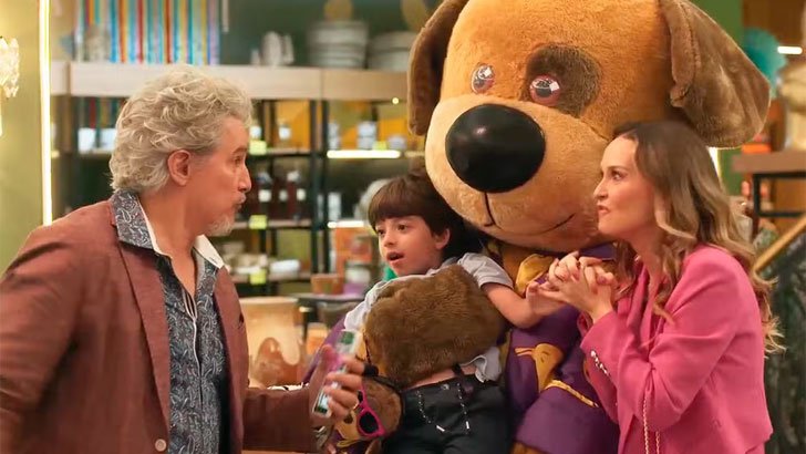 Foto em Fuzuê: Bernardo vê Preciosa e Heitor