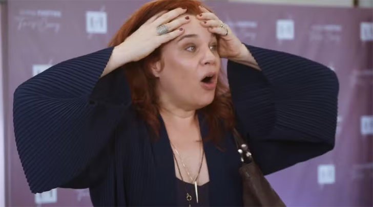 (Foto: TV Globo/Elas por Elas) Foto em Elas por Elas: Helena mistura remédio