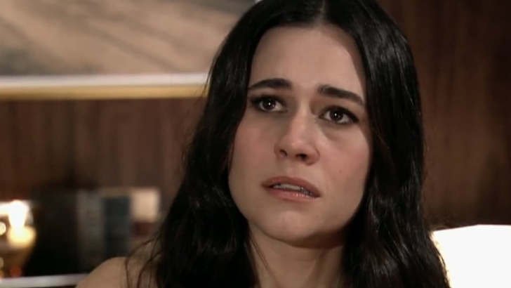 Paraíso Tropical: Taís consegue fugir Foto em Paraíso Tropical: Taís consegue fugir