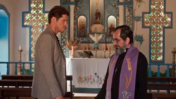 Foto emNo Rancho Fundo: Padre Zezo põe Marcelo