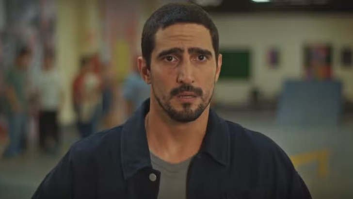 Foto em Família É Tudo: Lembrança impede Tom de andar de skate