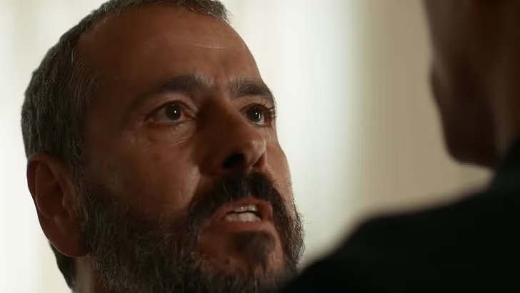 Foto em Renascer: Inocêncio expulsa