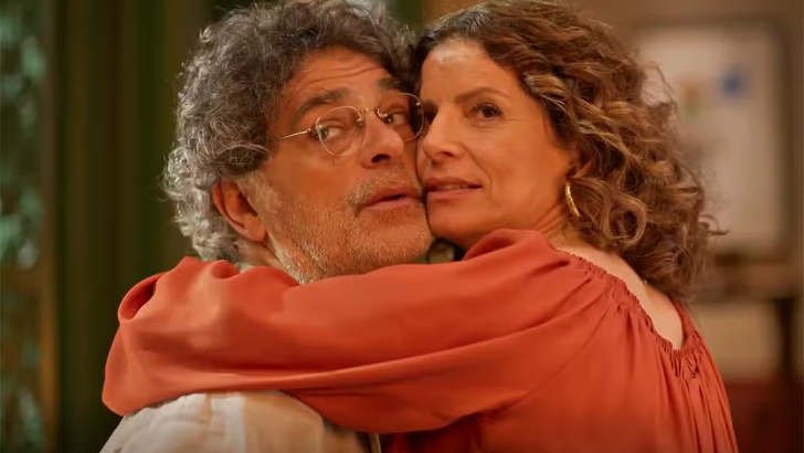 No Rancho Fundo: Artur flagra Deodora no colo de Ariosto Foto em No Rancho Fundo: Artur flagra Deodora...