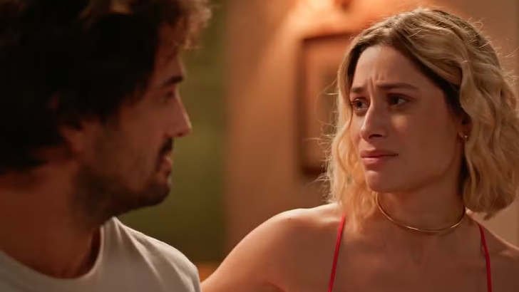 No Rancho Fundo: Chutada por Quinota, Blandina beija Artur Foto em No Rancho Fundo....