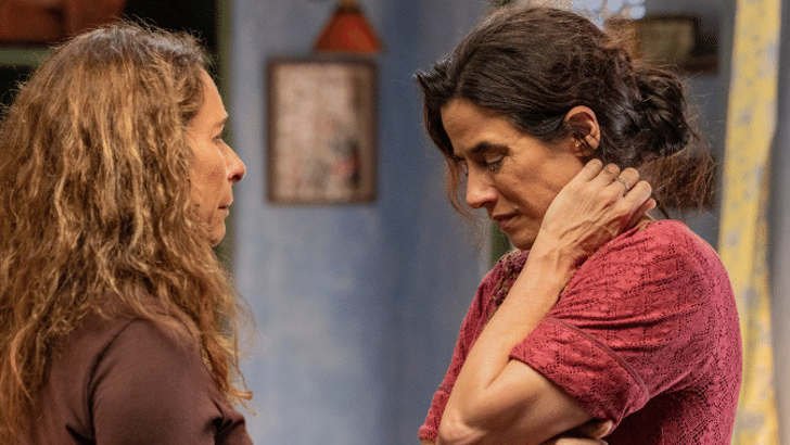 No Rancho Fundo: Zefa Leonel conta a verdade a Tia Salete sobre Margaridinha Foto em No Rancho Fundo: Zefa....