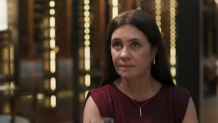 Mania de Você: Mércia trai Mavi e pede perdão a Luma Foto em Mania de Você: Mércia trai