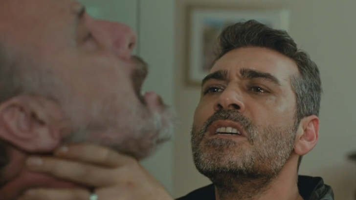 Foto em Força de Mulher: Enver encara...