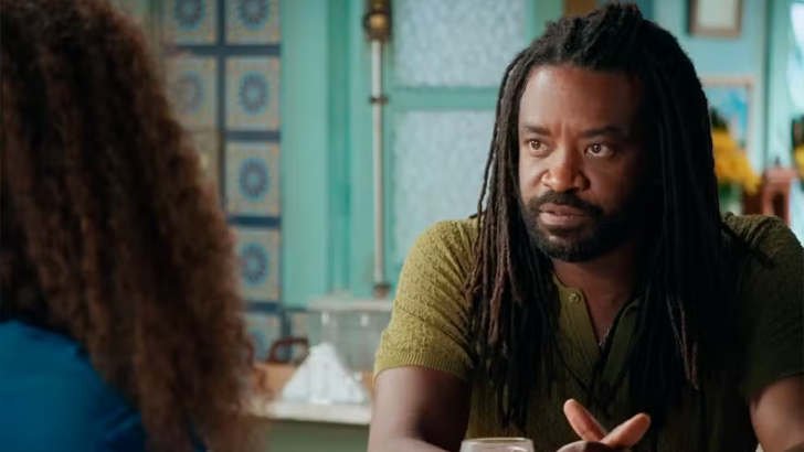 Foto em Volta por Cima: Madá coloca Jão...