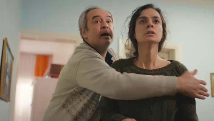 (Foto: Record/Força de Mulher) Foto em Força de Mulher: Bahar tem ataque...