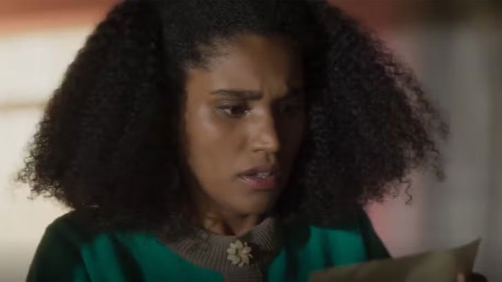 Foto em Garota do Momento: Glorinha recebe carta