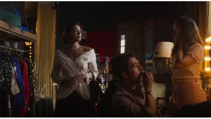 Foto em Garota do Momento: Clarice flagra Bia