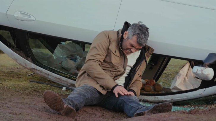 Força de Mulher: Sarp sofre acidente; Bahar e os filhos ficam na mira de Nezir Foto em Força de Mulher: Sarp sofre acidente