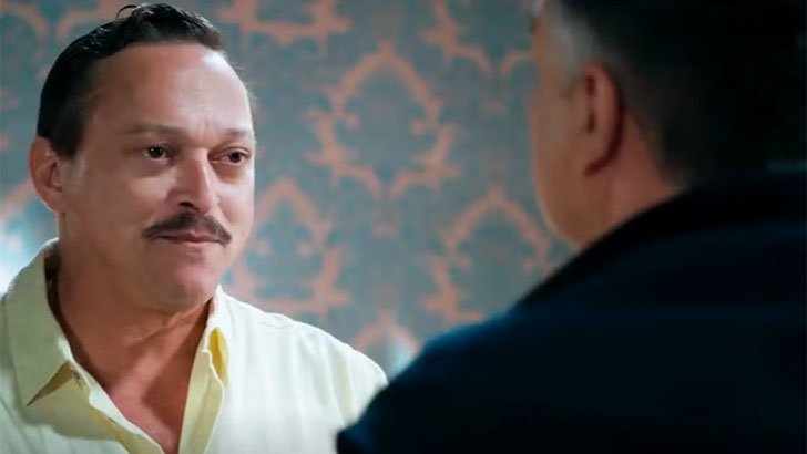 Foto em Volta por Cima: Sebastian é espancado