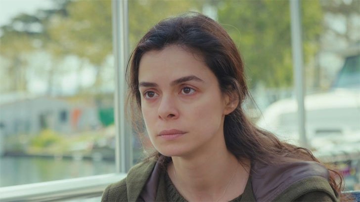 Foto em Força de Mulher: Bahar põe Sirin contra a parede