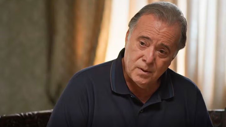 Foto em Dona de Mim: Leo é demitida