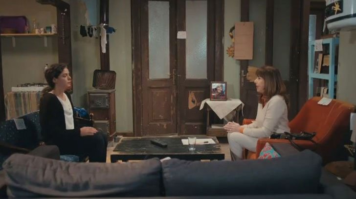 Força de Mulher: Bahar e Ceyda concluem que se envolveram com traficantes Foto em Força de Mulher: Bahar e Ceyda concluem que se envolveram com traficantes