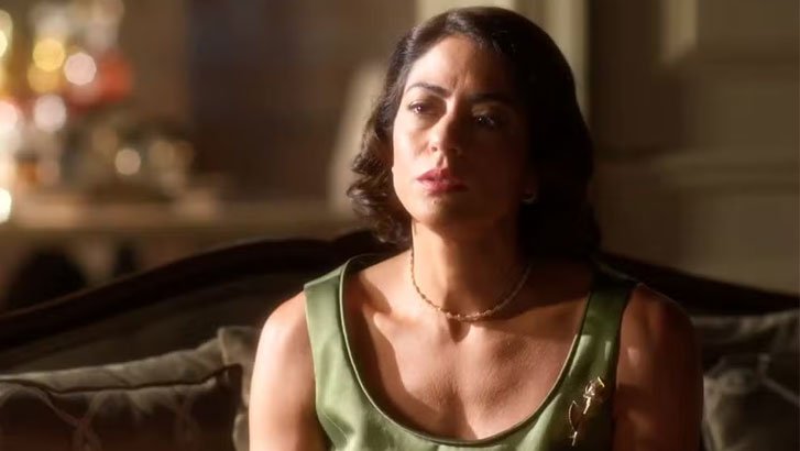 Garota do Momento: Maristela leva tapa de Clarice após falar mal de Beatriz Foto em Garota do Momento: Maristela leva tapa de Clarice