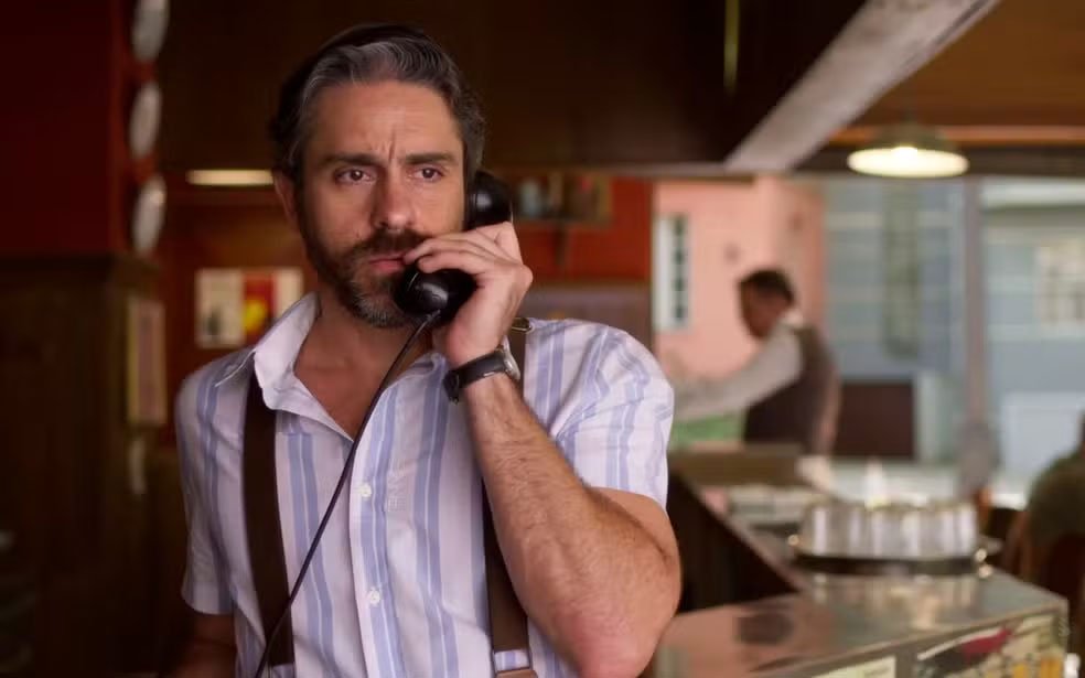 Garota do Momento: Nelson revela cansou de fingir de bonzinho Foto em Garota do Momento: Nelson revela cansou de fingir de bonzinho