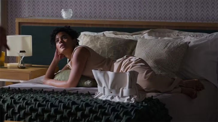 (Foto: TV Globo/Vale Tudo) Foto em Vale Tudo: Afonso compra joia para Fátima