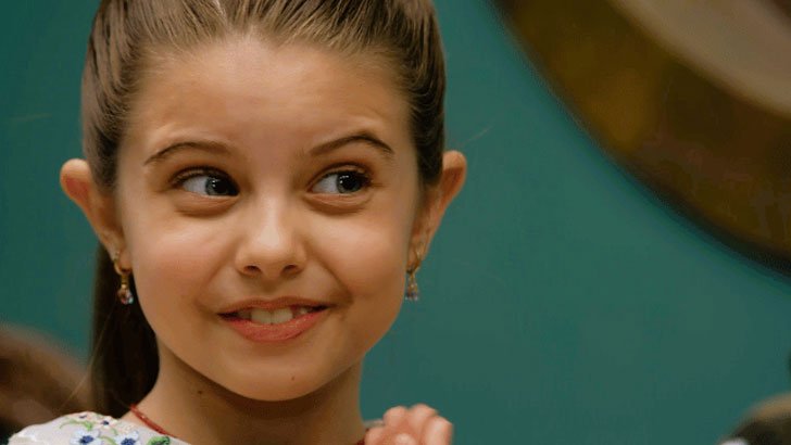 Foto em A Caverna Encantada: Flora faz proposta a Lavínia