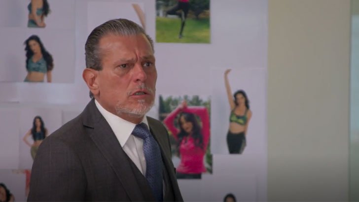 (Foto: Televisa/SBT/As Filhas da Senhora Garcia) Foto em As Filhas da Senhora Garcia: Luis explode e demite os filhos