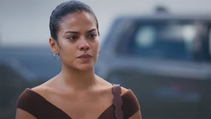 Foto em Vale Tudo: Fátima decide entregar o filho para a adoção