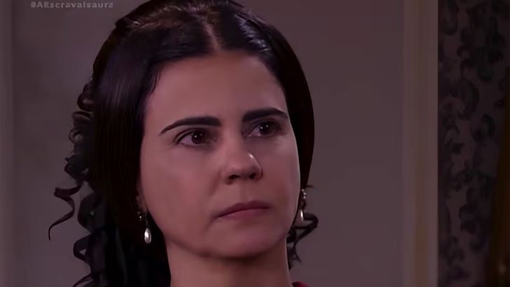 Foto em A Escrava Isaura: Tomásia prepara surpresa para Leôncio