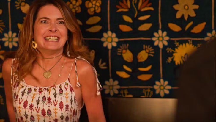 Foto em Dona de Mim: Jaques interna Filipa à força