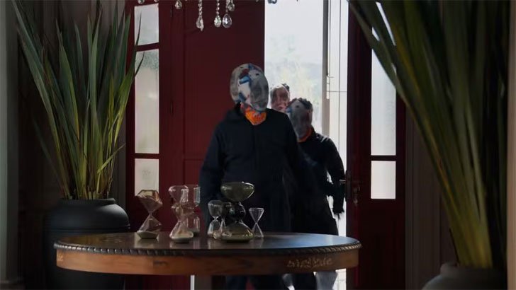 Foto em Três Graças: Misael e Joaquim anunciam assalto na mansão de Arminda